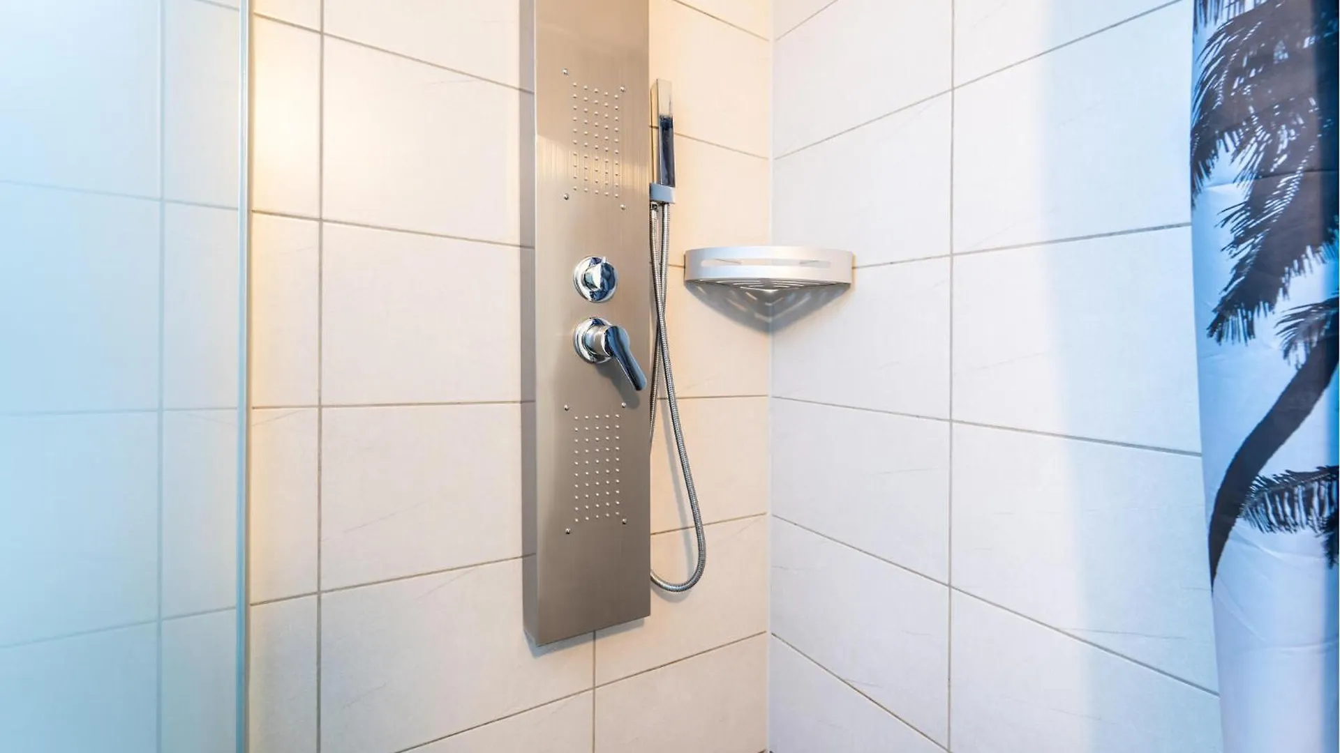 Gorgeous Apartment In Bibinje With Wifi 0*,  Kroatien